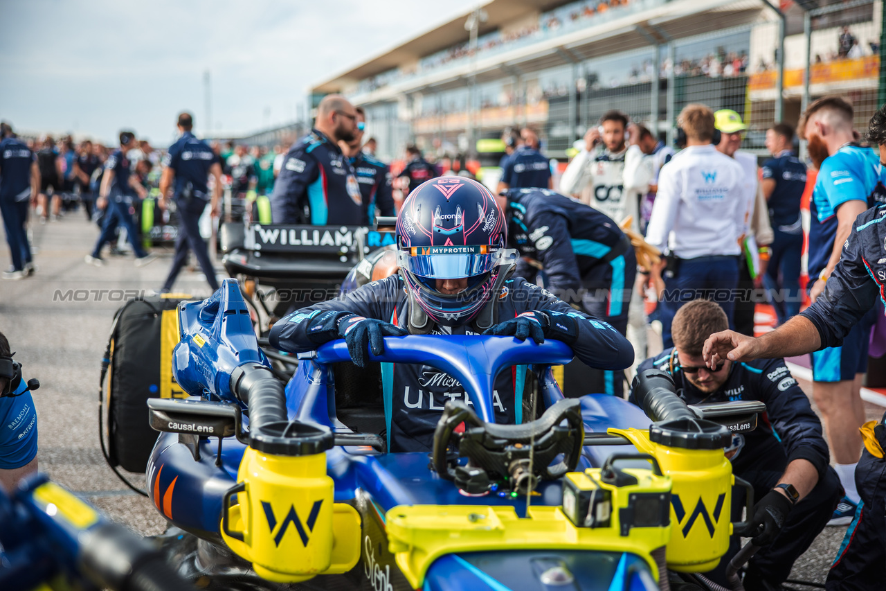 GP STATI UNITI, Alexander Albon (THA) Williams Racing FW45 on the grid.

21.10.2023. Formula 1 World Championship, Rd 19, United States Grand Prix, Austin, Texas, USA, Sprint Day.

- www.xpbimages.com, EMail: requests@xpbimages.com © Copyright: Bearne / XPB Images