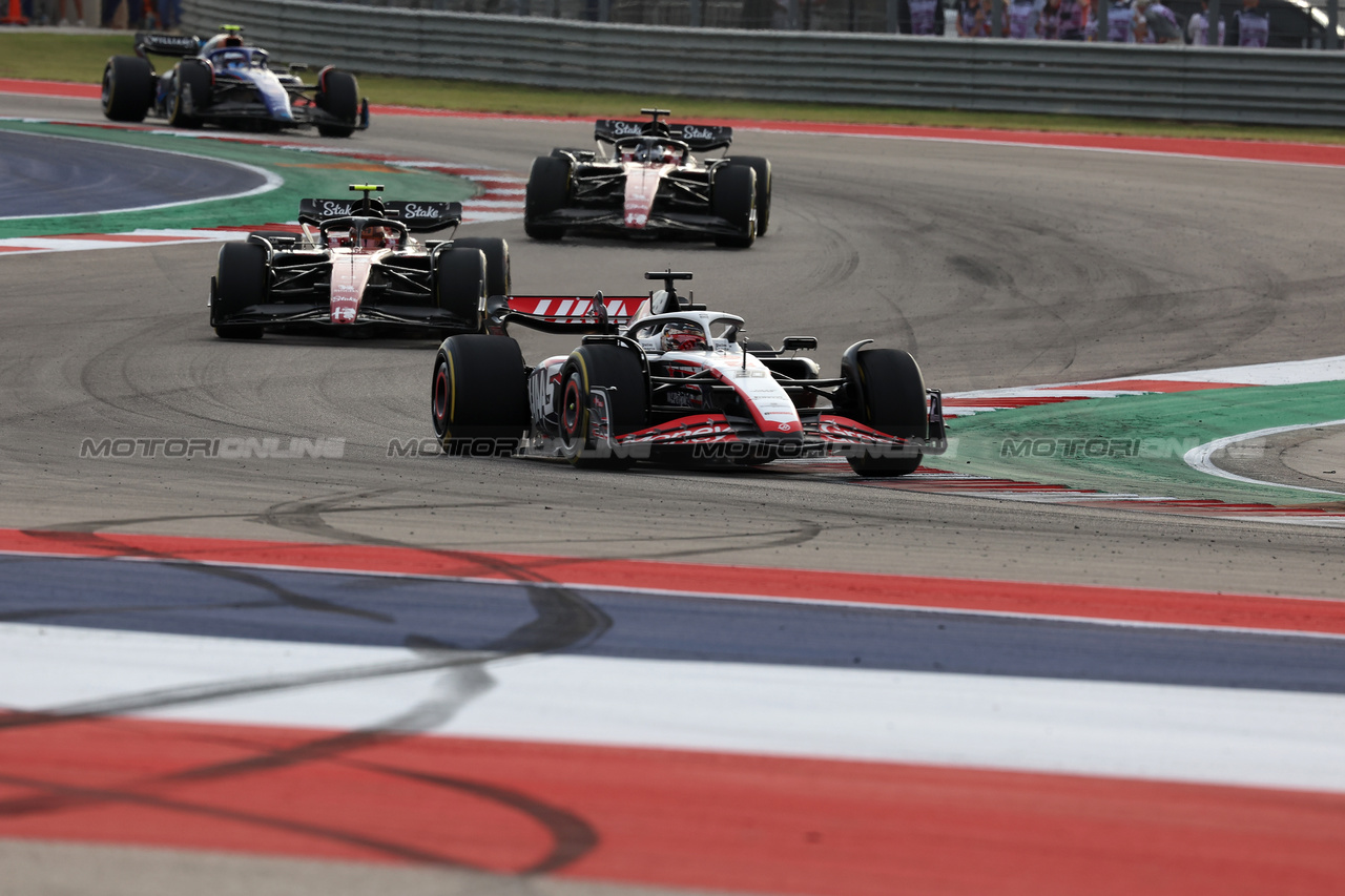 GP STATI UNITI, Kevin Magnussen (DEN) Haas VF-23.

21.10.2023. Formula 1 World Championship, Rd 19, United States Grand Prix, Austin, Texas, USA, Sprint Day.

 - www.xpbimages.com, EMail: requests@xpbimages.com © Copyright: Rew / XPB Images