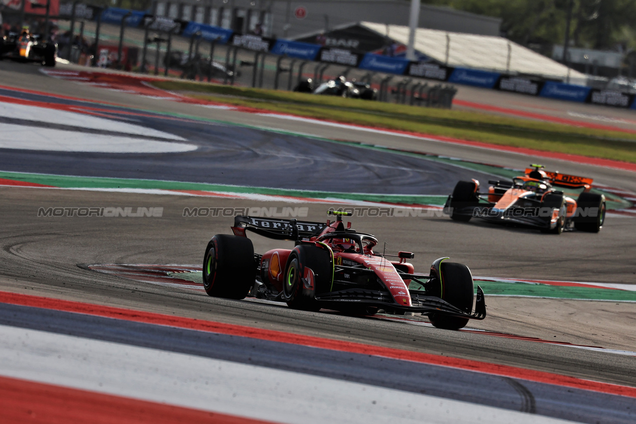 GP STATI UNITI, Carlos Sainz Jr (ESP) Ferrari SF-23.

21.10.2023. Formula 1 World Championship, Rd 19, United States Grand Prix, Austin, Texas, USA, Sprint Day.

 - www.xpbimages.com, EMail: requests@xpbimages.com © Copyright: Rew / XPB Images
