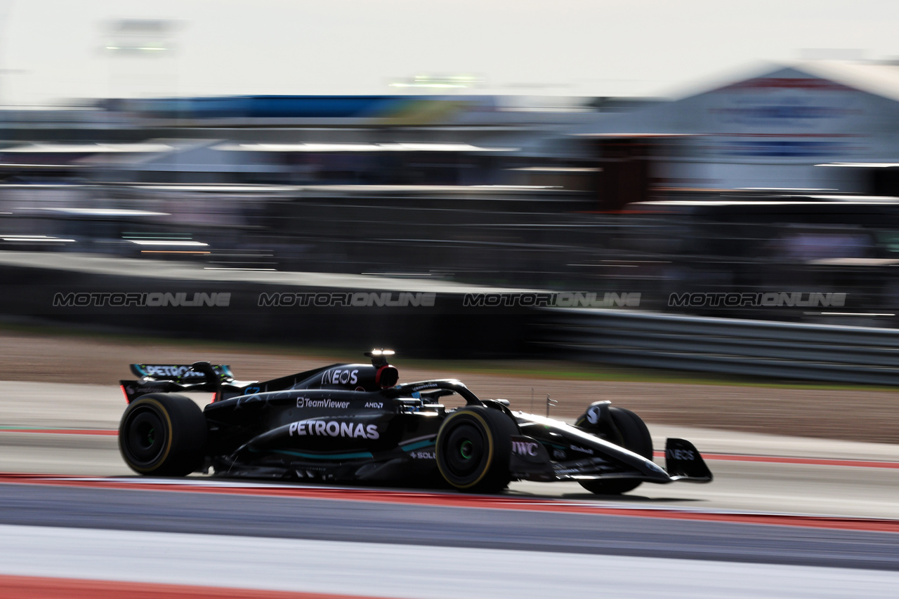 GP STATI UNITI, George Russell (GBR) Mercedes AMG F1 W14.

21.10.2023. Formula 1 World Championship, Rd 19, United States Grand Prix, Austin, Texas, USA, Sprint Day.

 - www.xpbimages.com, EMail: requests@xpbimages.com © Copyright: Rew / XPB Images