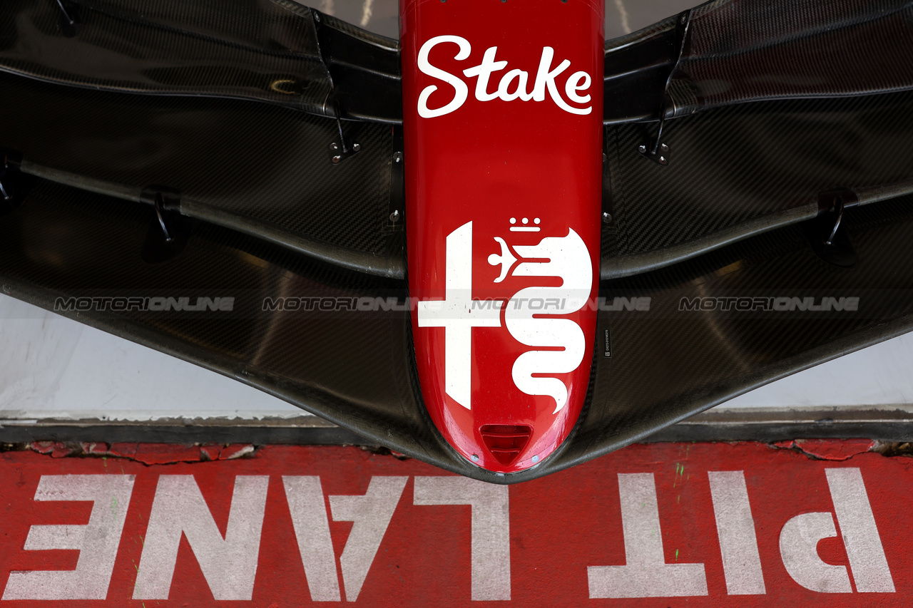 GP STATI UNITI, Alfa Romeo F1 Team C43 nosecone.

21.10.2023. Formula 1 World Championship, Rd 19, United States Grand Prix, Austin, Texas, USA, Sprint Day.

 - www.xpbimages.com, EMail: requests@xpbimages.com © Copyright: Rew / XPB Images