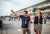 GP STATI UNITI, (L to R): Will Buxton (GBR) F1 Digital Presenter with Laura Winter (GBR) F1 Presenter.
21.10.2023. Formula 1 World Championship, Rd 19, United States Grand Prix, Austin, Texas, USA, Sprint Day.
- www.xpbimages.com, EMail: requests@xpbimages.com © Copyright: Bearne / XPB Images