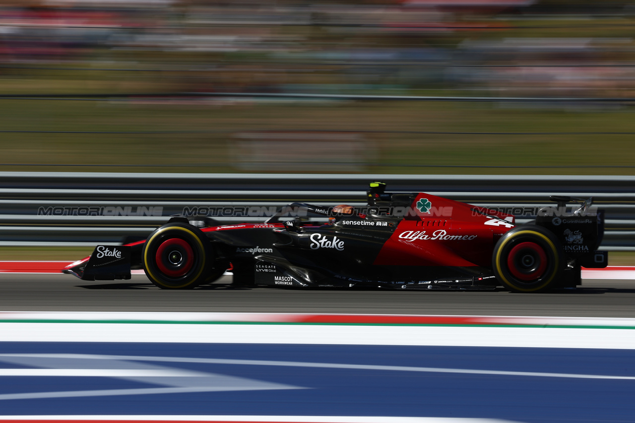 GP STATI UNITI, Zhou Guanyu (CHN) Alfa Romeo F1 Team C43.

20.10.2023. Formula 1 World Championship, Rd 19, United States Grand Prix, Austin, Texas, USA, Qualifiche Day

 - www.xpbimages.com, EMail: requests@xpbimages.com © Copyright: Coates / XPB Images