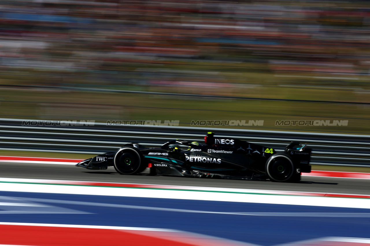GP STATI UNITI, Lewis Hamilton (GBR) Mercedes AMG F1 W14.

20.10.2023. Formula 1 World Championship, Rd 19, United States Grand Prix, Austin, Texas, USA, Qualifiche Day

 - www.xpbimages.com, EMail: requests@xpbimages.com © Copyright: Coates / XPB Images