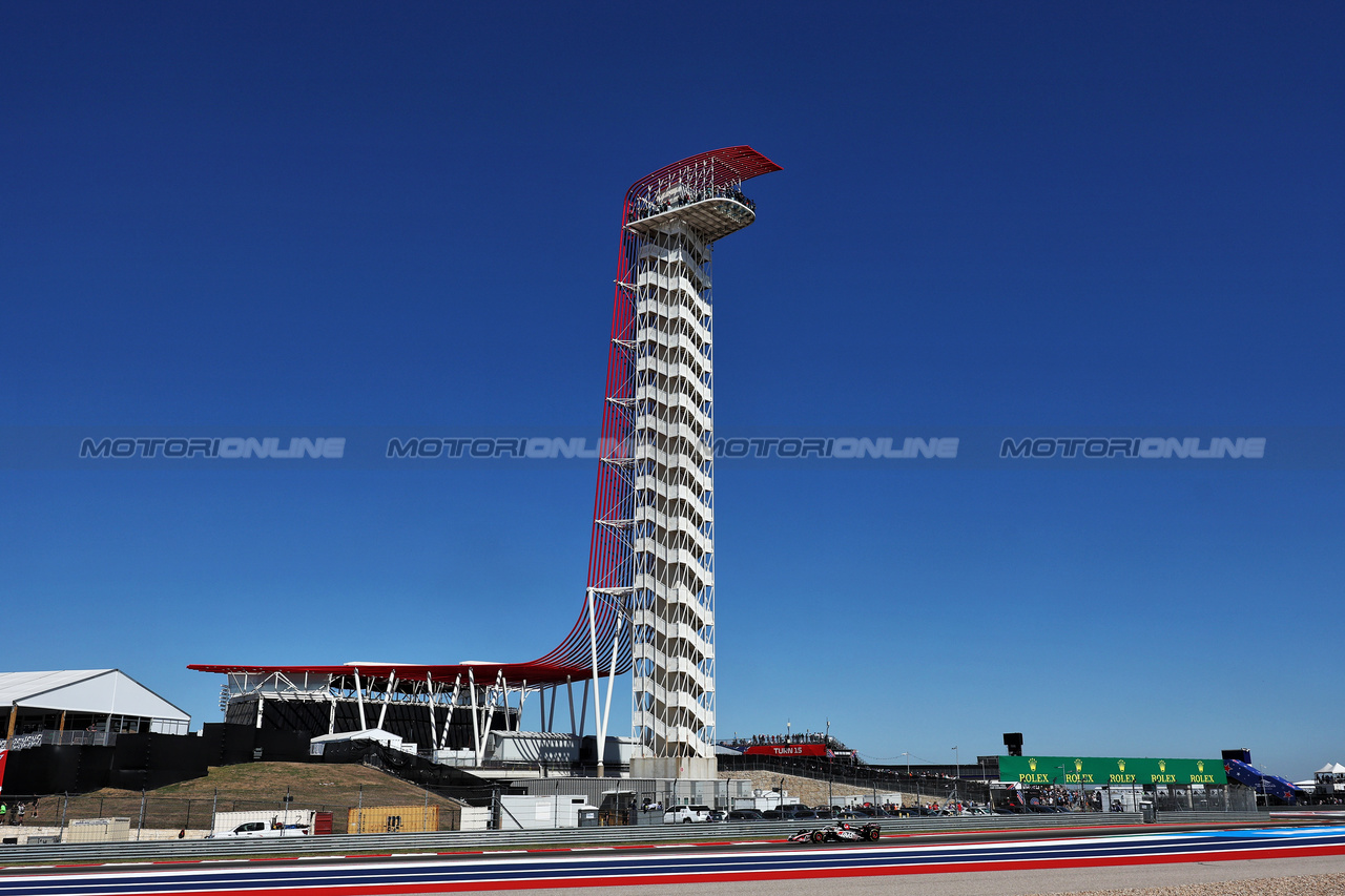 GP STATI UNITI, Kevin Magnussen (DEN) Haas VF-23.

20.10.2023. Formula 1 World Championship, Rd 19, United States Grand Prix, Austin, Texas, USA, Qualifiche Day

- www.xpbimages.com, EMail: requests@xpbimages.com © Copyright: Moy / XPB Images