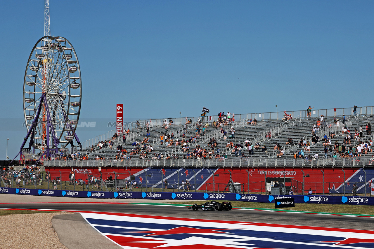 GP STATI UNITI, Lewis Hamilton (GBR) Mercedes AMG F1 W14.

20.10.2023. Formula 1 World Championship, Rd 19, United States Grand Prix, Austin, Texas, USA, Qualifiche Day

- www.xpbimages.com, EMail: requests@xpbimages.com © Copyright: Moy / XPB Images