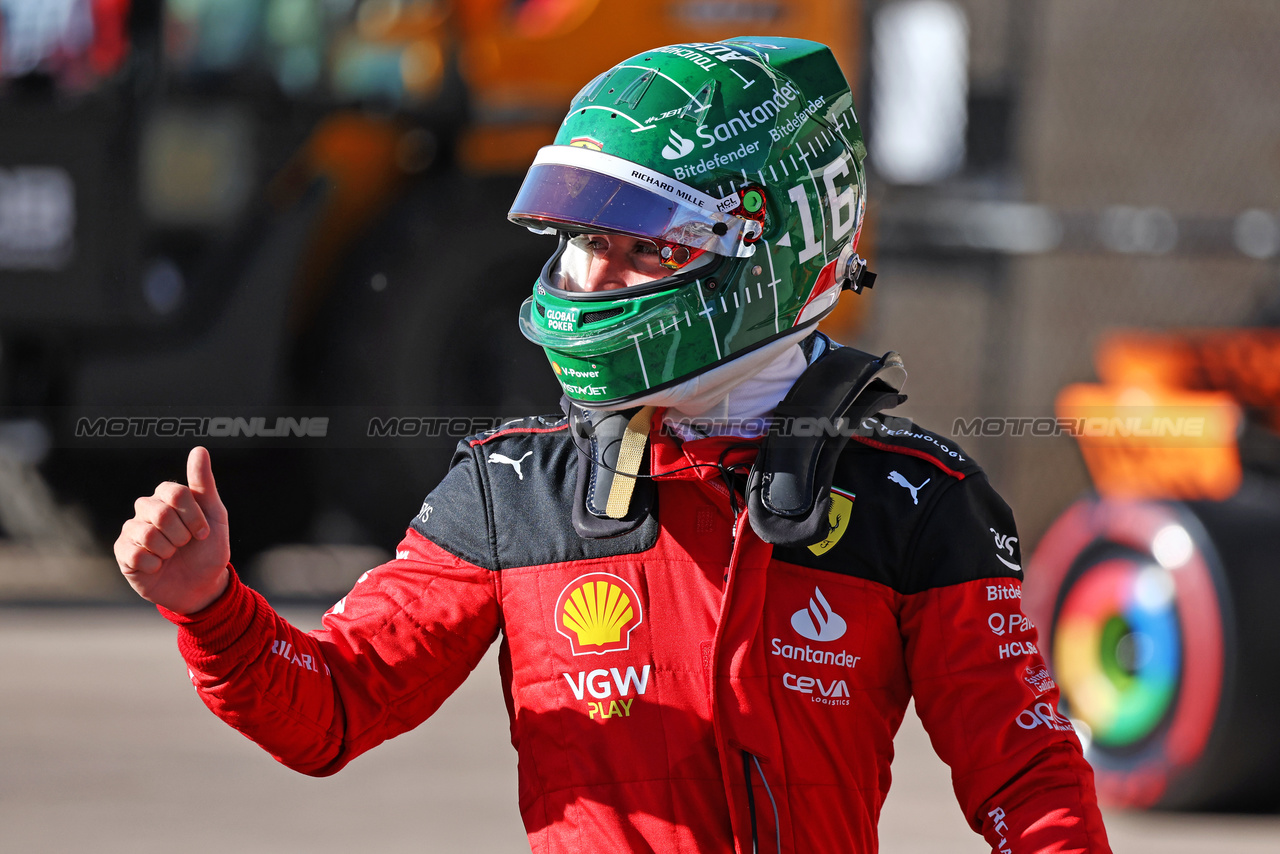 GP STATI UNITI, Charles Leclerc (MON) Ferrari celebrates his pole position in qualifying parc ferme.

20.10.2023. Formula 1 World Championship, Rd 19, United States Grand Prix, Austin, Texas, USA, Qualifiche Day

- www.xpbimages.com, EMail: requests@xpbimages.com © Copyright: Moy / XPB Images