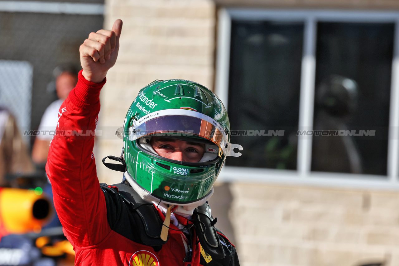 GP STATI UNITI, Charles Leclerc (MON) Ferrari celebrates his pole position in qualifying parc ferme.

20.10.2023. Formula 1 World Championship, Rd 19, United States Grand Prix, Austin, Texas, USA, Qualifiche Day

- www.xpbimages.com, EMail: requests@xpbimages.com © Copyright: Moy / XPB Images
