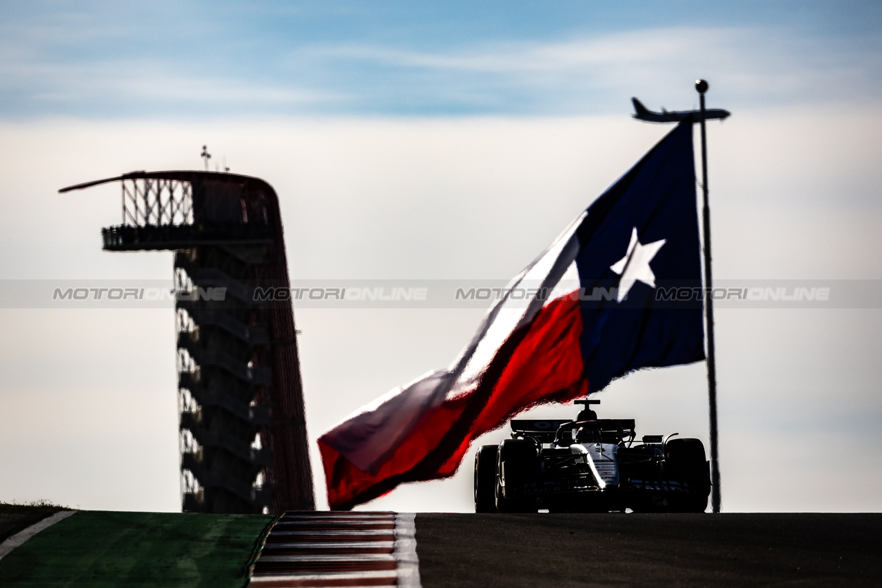 GP STATI UNITI, Daniel Ricciardo (AUS) AlphaTauri AT04.

20.10.2023. Formula 1 World Championship, Rd 19, United States Grand Prix, Austin, Texas, USA, Qualifiche Day

- www.xpbimages.com, EMail: requests@xpbimages.com © Copyright: Bearne / XPB Images