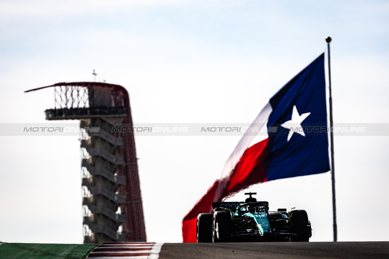 GP STATI UNITI, Lance Stroll (CDN) Aston Martin F1 Team AMR23.

20.10.2023. Formula 1 World Championship, Rd 19, United States Grand Prix, Austin, Texas, USA, Qualifiche Day

- www.xpbimages.com, EMail: requests@xpbimages.com © Copyright: Bearne / XPB Images