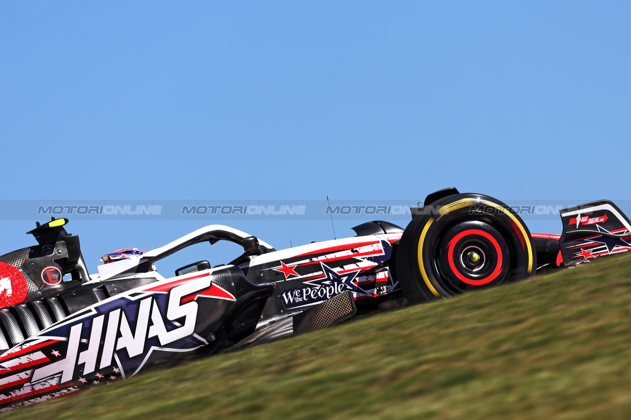 GP STATI UNITI, Nico Hulkenberg (GER) Haas VF-23.

20.10.2023. Formula 1 World Championship, Rd 19, United States Grand Prix, Austin, Texas, USA, Qualifiche Day

- www.xpbimages.com, EMail: requests@xpbimages.com © Copyright: Bearne / XPB Images