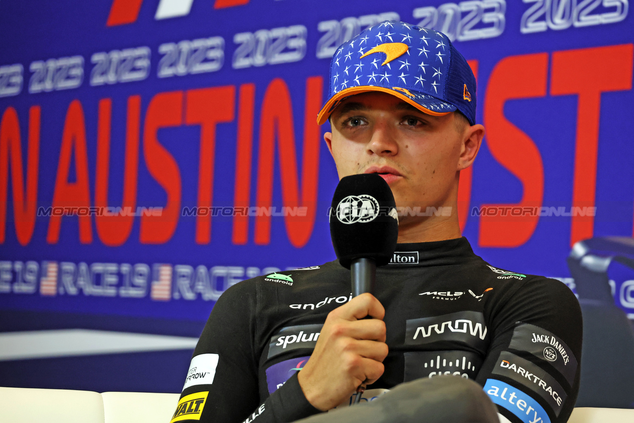 GP STATI UNITI, Lando Norris (GBR) McLaren in the post qualifying FIA Press Conference.

20.10.2023. Formula 1 World Championship, Rd 19, United States Grand Prix, Austin, Texas, USA, Qualifiche Day

- www.xpbimages.com, EMail: requests@xpbimages.com © Copyright: Bearne / XPB Images