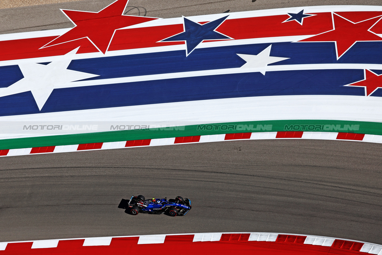 GP STATI UNITI, Logan Sargeant (USA) Williams Racing FW45.



20.10.2023. Formula 1 World Championship, Rd 19, United States Grand Prix, Austin, Texas, USA, Qualifiche Day

- www.xpbimages.com, EMail: requests@xpbimages.com © Copyright: Moy / XPB Images