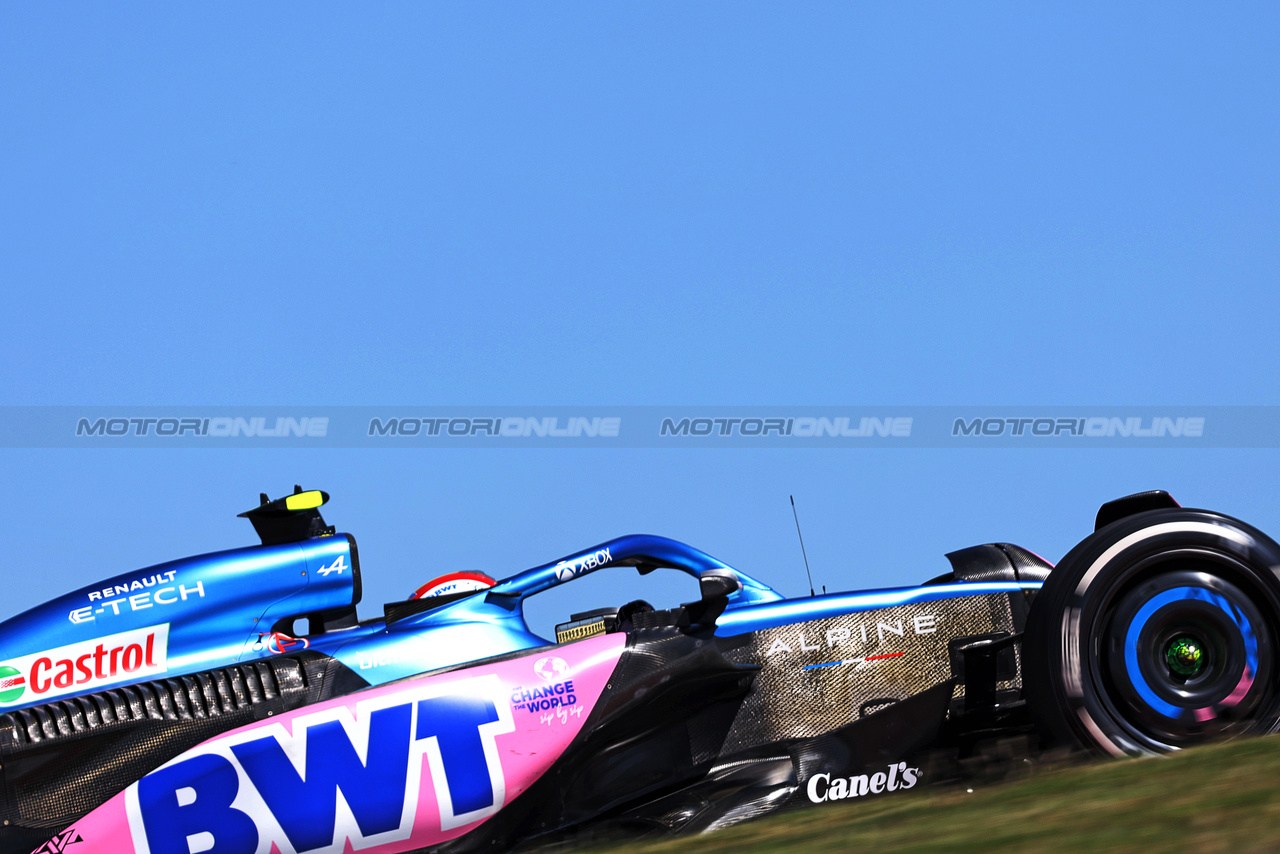 GP STATI UNITI, Pierre Gasly (FRA) Alpine F1 Team A523.

20.10.2023. Formula 1 World Championship, Rd 19, United States Grand Prix, Austin, Texas, USA, Qualifiche Day

- www.xpbimages.com, EMail: requests@xpbimages.com © Copyright: Bearne / XPB Images