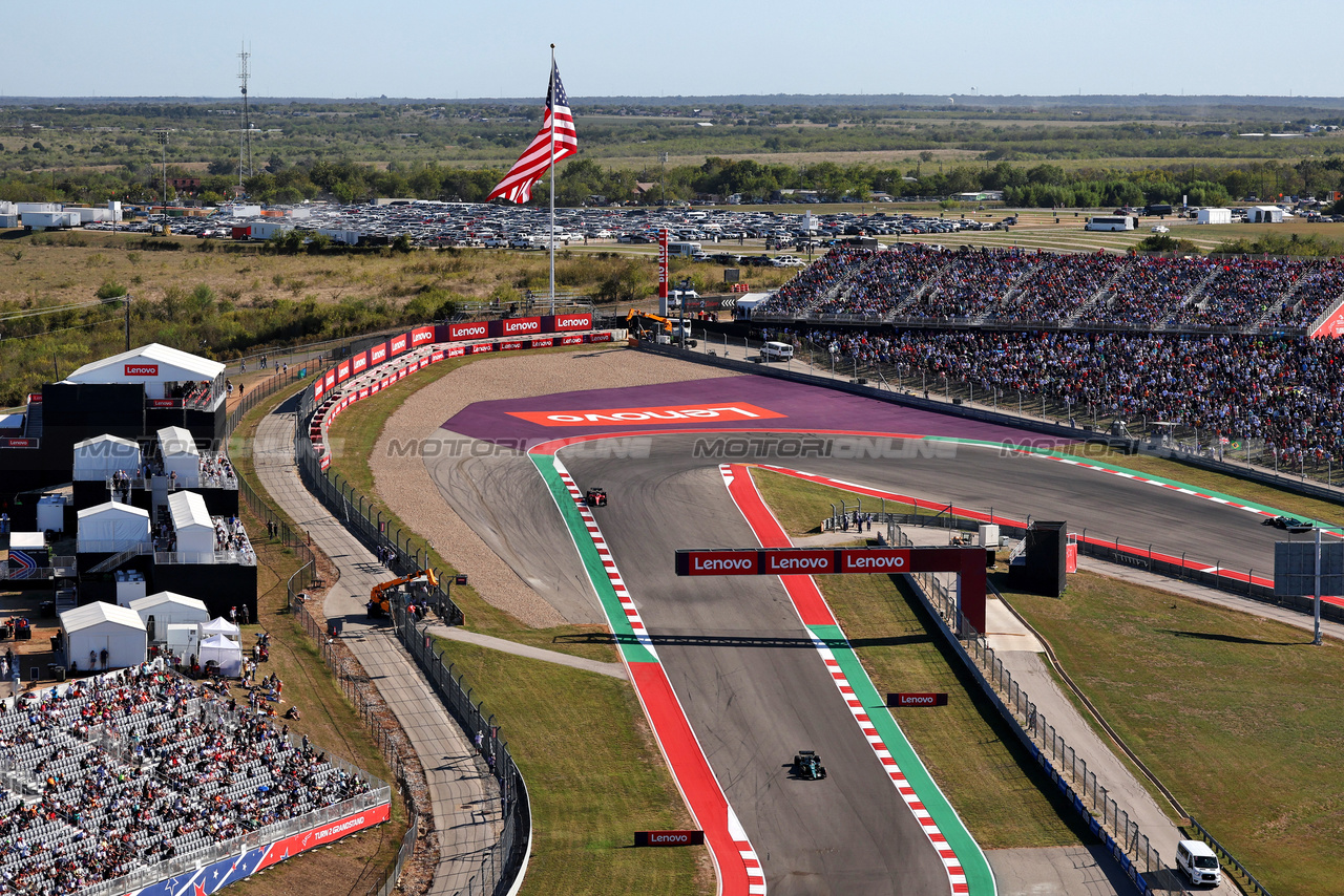 GP STATI UNITI, Lance Stroll (CDN) Aston Martin F1 Team AMR23.

20.10.2023. Formula 1 World Championship, Rd 19, United States Grand Prix, Austin, Texas, USA, Qualifiche Day

- www.xpbimages.com, EMail: requests@xpbimages.com © Copyright: Moy / XPB Images