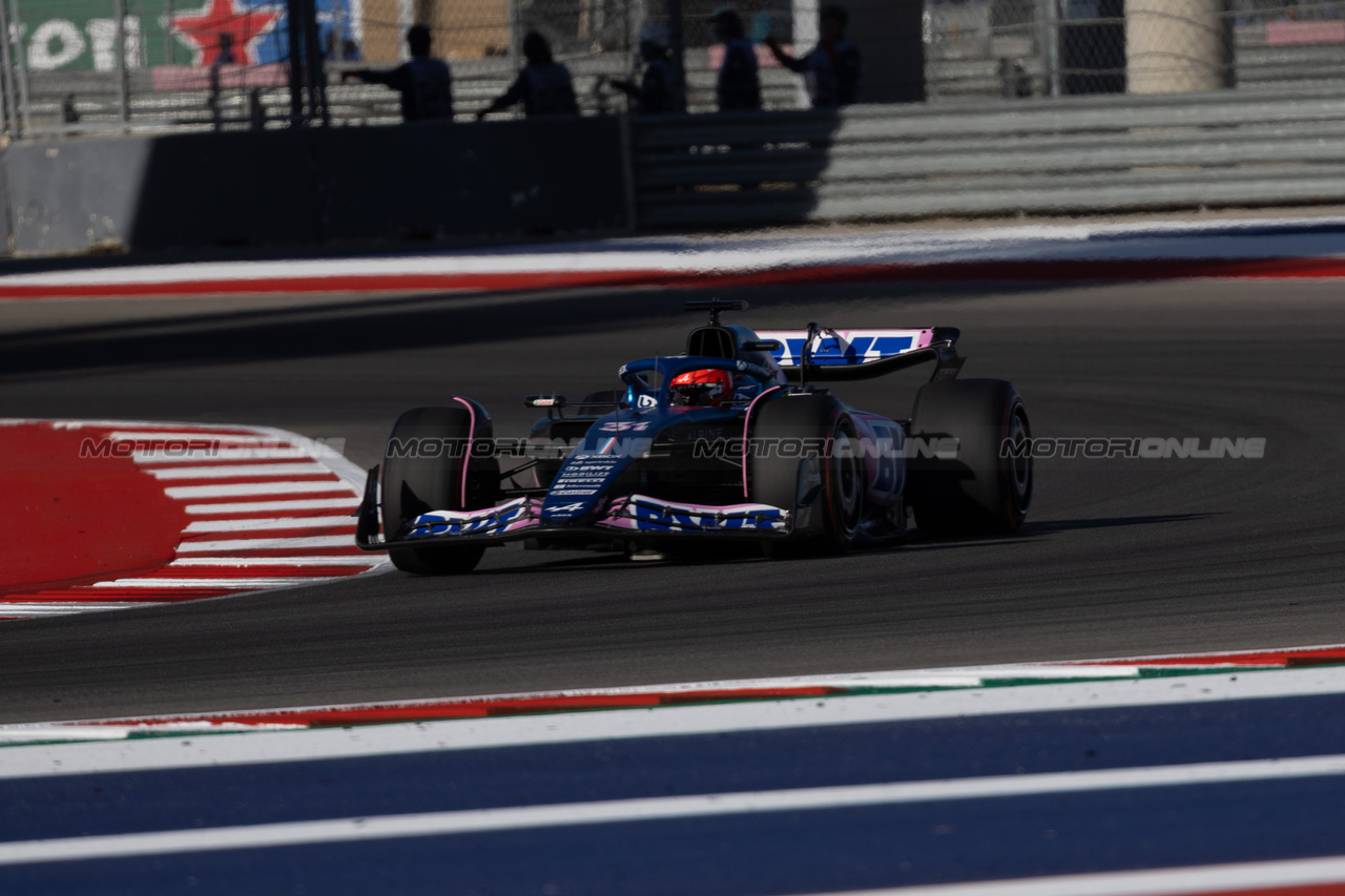 GP STATI UNITI, Esteban Ocon (FRA) Alpine F1 Team A523.

20.10.2023. Formula 1 World Championship, Rd 19, United States Grand Prix, Austin, Texas, USA, Qualifiche Day

 - www.xpbimages.com, EMail: requests@xpbimages.com © Copyright: Rew / XPB Images