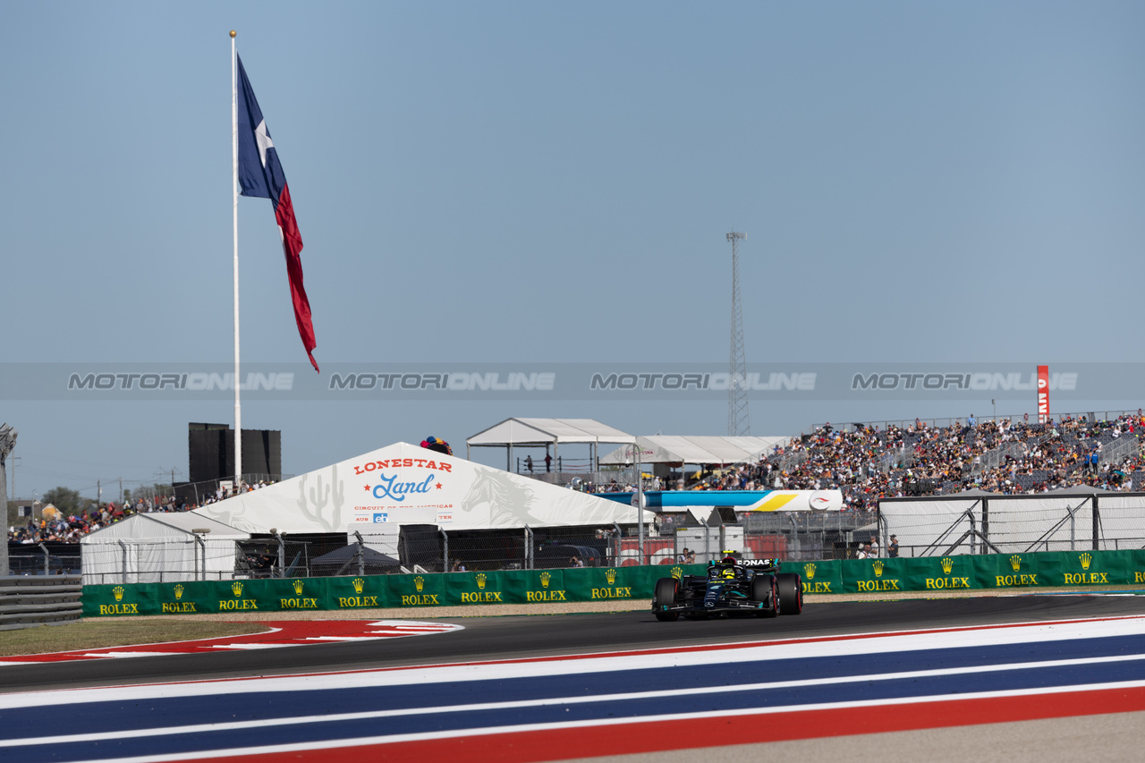 GP STATI UNITI, Lewis Hamilton (GBR) Mercedes AMG F1 W14.

20.10.2023. Formula 1 World Championship, Rd 19, United States Grand Prix, Austin, Texas, USA, Qualifiche Day

 - www.xpbimages.com, EMail: requests@xpbimages.com © Copyright: Rew / XPB Images