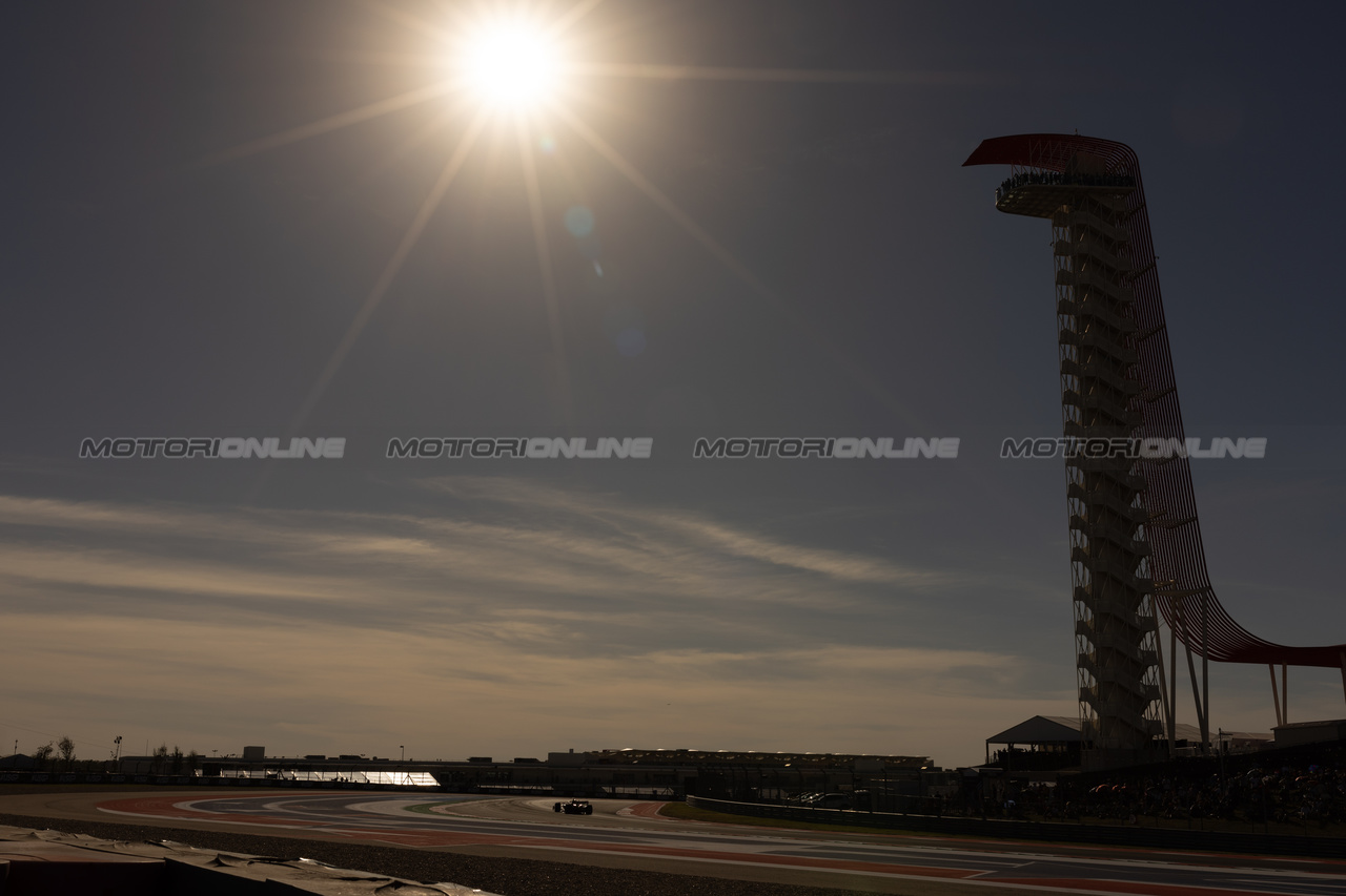 GP STATI UNITI, Zhou Guanyu (CHN) Alfa Romeo F1 Team C43.

20.10.2023. Formula 1 World Championship, Rd 19, United States Grand Prix, Austin, Texas, USA, Qualifiche Day

 - www.xpbimages.com, EMail: requests@xpbimages.com © Copyright: Rew / XPB Images