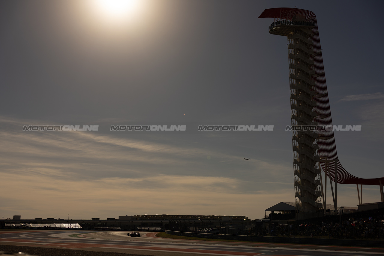 GP STATI UNITI, Carlos Sainz Jr (ESP) Ferrari SF-23.

20.10.2023. Formula 1 World Championship, Rd 19, United States Grand Prix, Austin, Texas, USA, Qualifiche Day

 - www.xpbimages.com, EMail: requests@xpbimages.com © Copyright: Rew / XPB Images