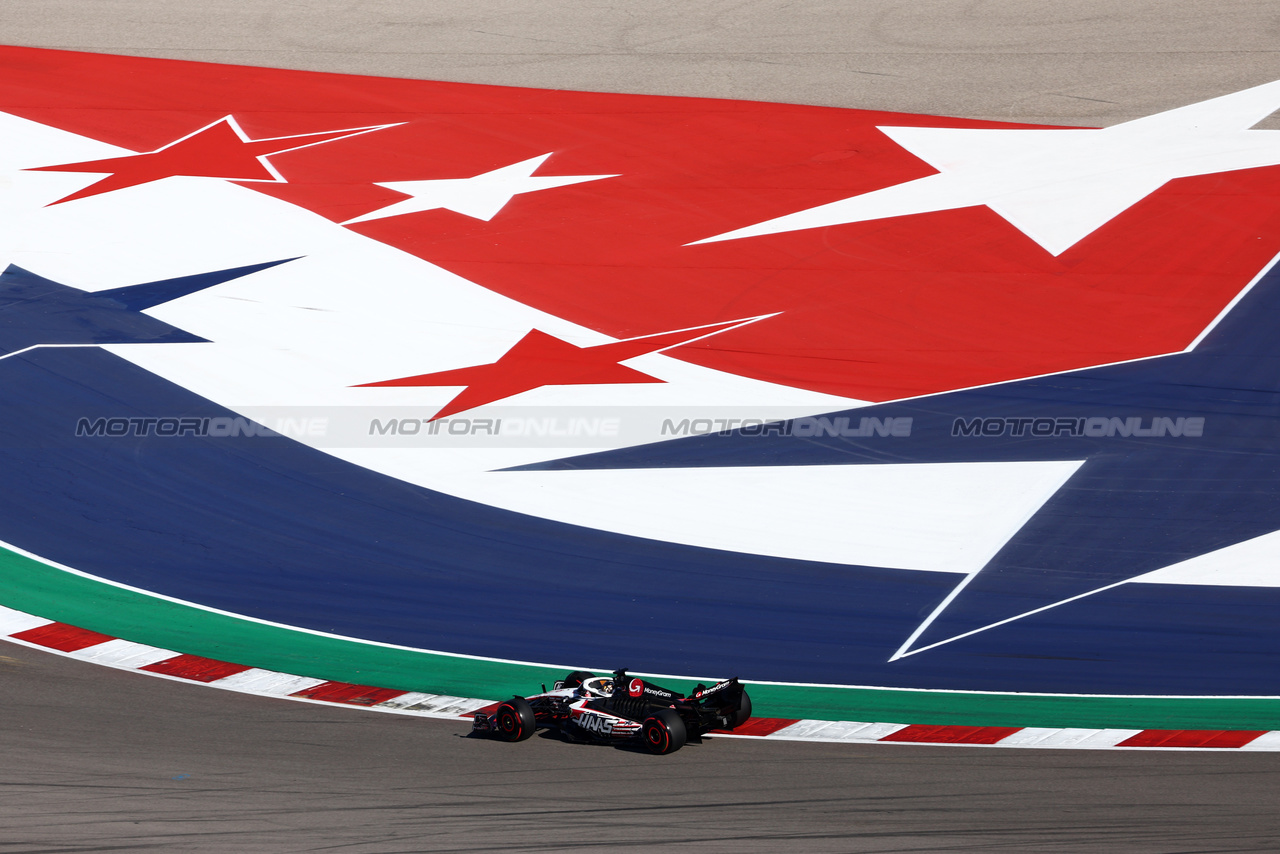 GP STATI UNITI, Kevin Magnussen (DEN) Haas VF-23.

20.10.2023. Formula 1 World Championship, Rd 19, United States Grand Prix, Austin, Texas, USA, Qualifiche Day

 - www.xpbimages.com, EMail: requests@xpbimages.com © Copyright: Coates / XPB Images