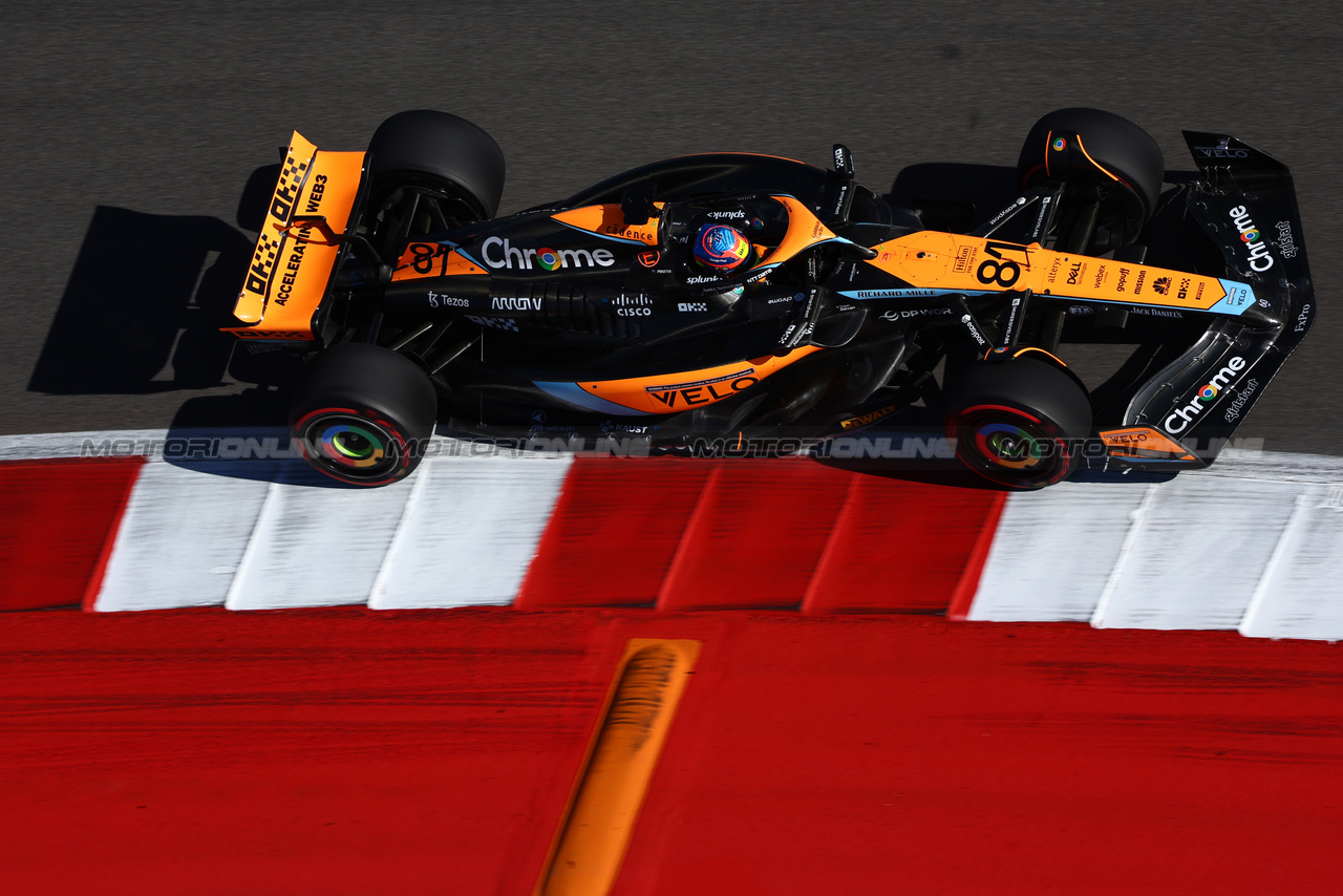 GP STATI UNITI, Oscar Piastri (AUS) McLaren MCL60.

20.10.2023. Formula 1 World Championship, Rd 19, United States Grand Prix, Austin, Texas, USA, Qualifiche Day

 - www.xpbimages.com, EMail: requests@xpbimages.com © Copyright: Coates / XPB Images