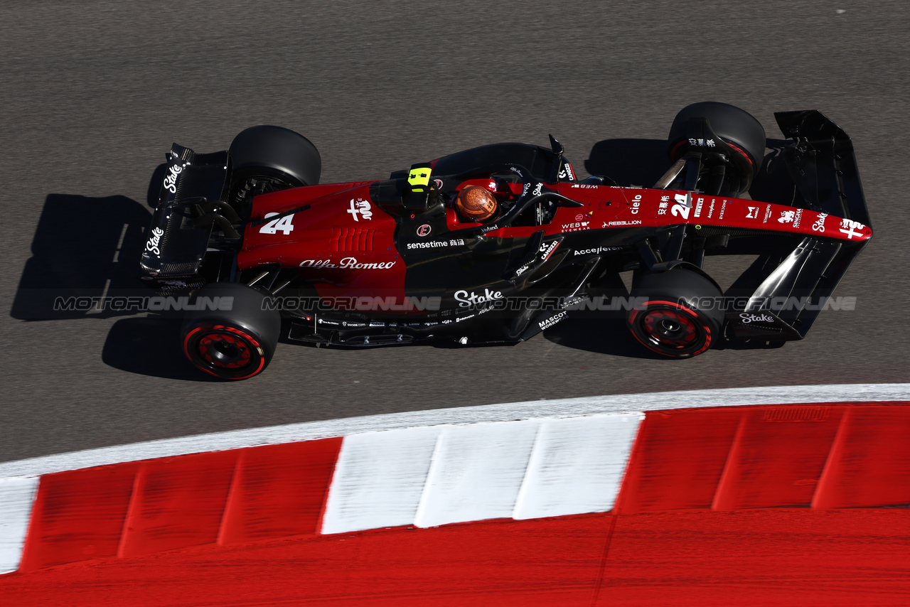 GP STATI UNITI, Zhou Guanyu (CHN) Alfa Romeo F1 Team C43.

20.10.2023. Formula 1 World Championship, Rd 19, United States Grand Prix, Austin, Texas, USA, Qualifiche Day

 - www.xpbimages.com, EMail: requests@xpbimages.com © Copyright: Coates / XPB Images