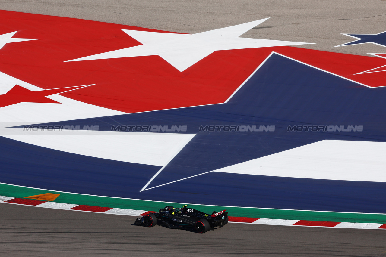 GP STATI UNITI, Lewis Hamilton (GBR) Mercedes AMG F1 W14.

20.10.2023. Formula 1 World Championship, Rd 19, United States Grand Prix, Austin, Texas, USA, Qualifiche Day

 - www.xpbimages.com, EMail: requests@xpbimages.com © Copyright: Coates / XPB Images