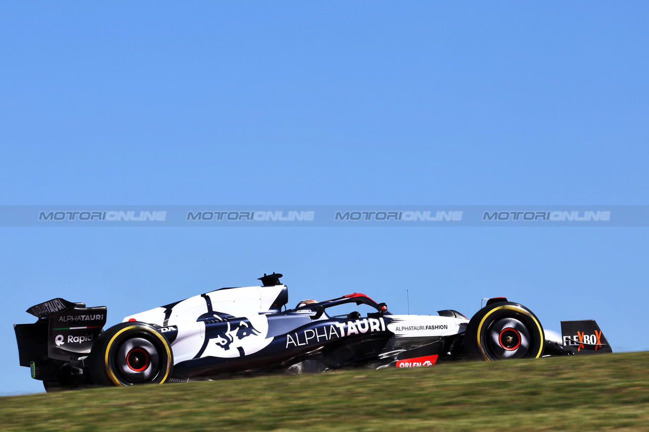 GP STATI UNITI, Daniel Ricciardo (AUS) AlphaTauri AT04.

20.10.2023. Formula 1 World Championship, Rd 19, United States Grand Prix, Austin, Texas, USA, Qualifiche Day

- www.xpbimages.com, EMail: requests@xpbimages.com © Copyright: Bearne / XPB Images