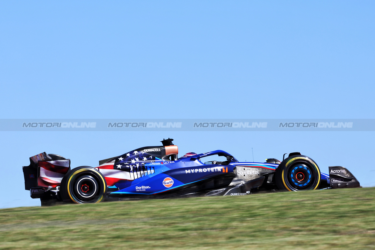 GP STATI UNITI, Alexander Albon (THA) Williams Racing FW45.

20.10.2023. Formula 1 World Championship, Rd 19, United States Grand Prix, Austin, Texas, USA, Qualifiche Day

- www.xpbimages.com, EMail: requests@xpbimages.com © Copyright: Bearne / XPB Images