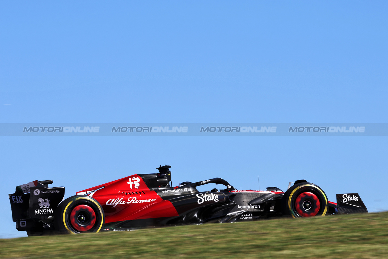 GP STATI UNITI, Valtteri Bottas (FIN) Alfa Romeo F1 Team C43.

20.10.2023. Formula 1 World Championship, Rd 19, United States Grand Prix, Austin, Texas, USA, Qualifiche Day

- www.xpbimages.com, EMail: requests@xpbimages.com © Copyright: Bearne / XPB Images