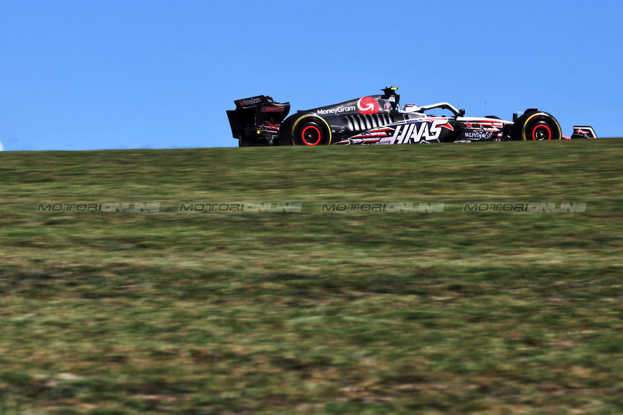 GP STATI UNITI, Nico Hulkenberg (GER) Haas VF-23.

20.10.2023. Formula 1 World Championship, Rd 19, United States Grand Prix, Austin, Texas, USA, Qualifiche Day

- www.xpbimages.com, EMail: requests@xpbimages.com © Copyright: Bearne / XPB Images
