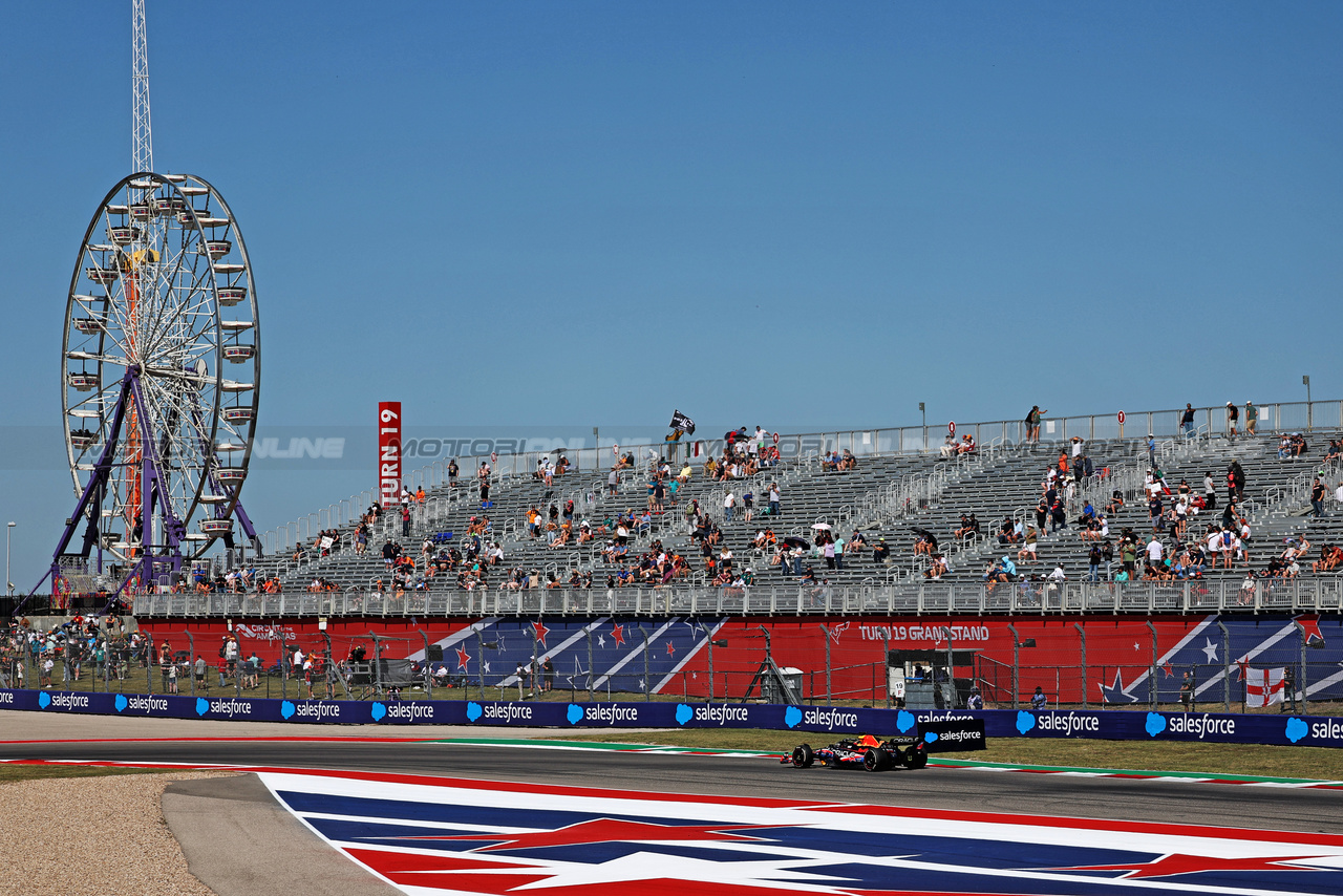GP STATI UNITI, Max Verstappen (NLD) Red Bull Racing RB19.

20.10.2023. Formula 1 World Championship, Rd 19, United States Grand Prix, Austin, Texas, USA, Qualifiche Day

- www.xpbimages.com, EMail: requests@xpbimages.com © Copyright: Moy / XPB Images
