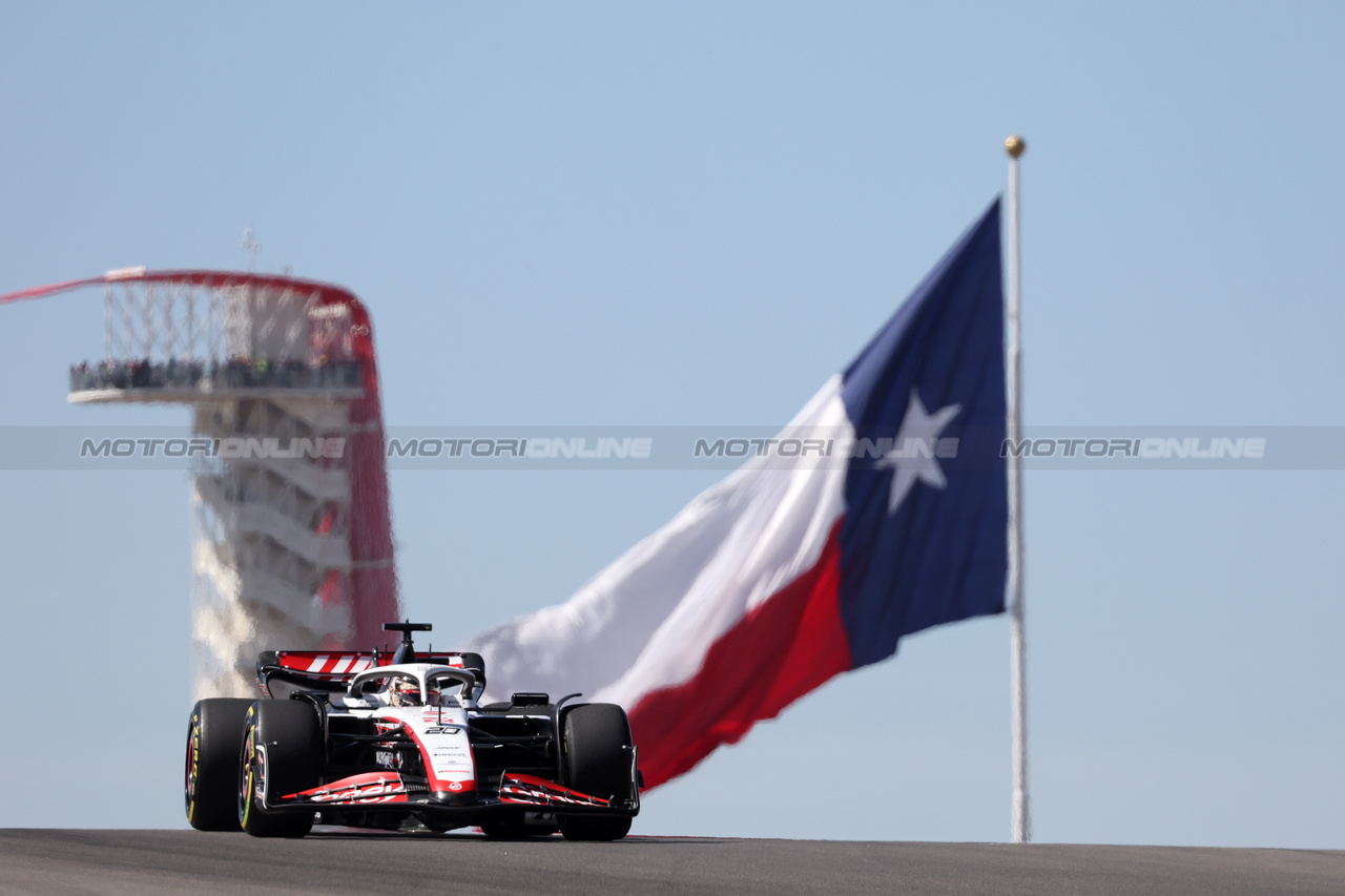GP STATI UNITI, Kevin Magnussen (DEN) Haas VF-23.

20.10.2023. Formula 1 World Championship, Rd 19, United States Grand Prix, Austin, Texas, USA, Qualifiche Day

- www.xpbimages.com, EMail: requests@xpbimages.com © Copyright: Bearne / XPB Images