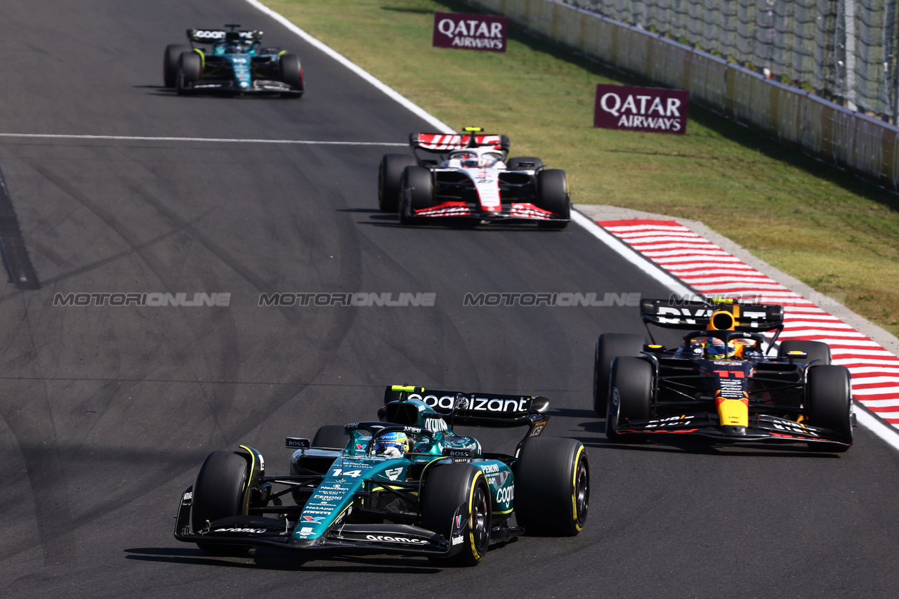 GP UNGHERIA, Fernando Alonso (ESP) Aston Martin F1 Team AMR23.

23.07.2023. Formula 1 World Championship, Rd 12, Hungarian Grand Prix, Budapest, Hungary, Gara Day.

- www.xpbimages.com, EMail: requests@xpbimages.com © Copyright: Charniaux / XPB Images