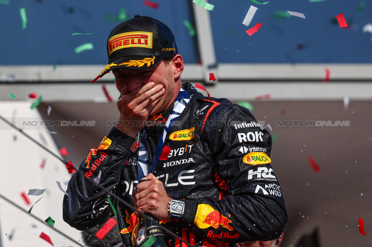 GP UNGHERIA, Max Verstappen (NLD), Red Bull Racing 
23.07.2023. Formula 1 World Championship, Rd 12, Hungarian Grand Prix, Budapest, Hungary, Gara Day.
- www.xpbimages.com, EMail: requests@xpbimages.com © Copyright: Charniaux / XPB Images