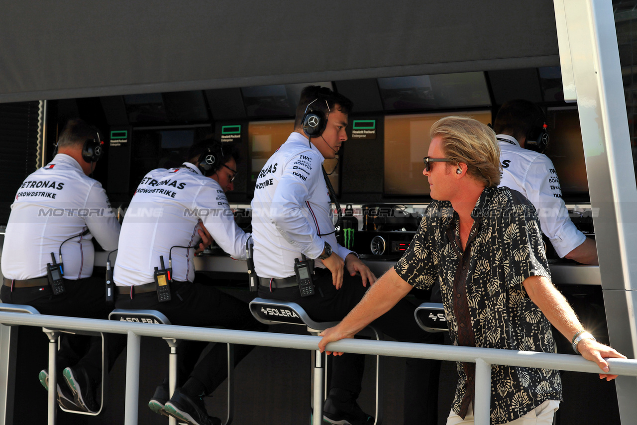 GP UNGHERIA, Nico Rosberg (GER) Sky Sports Presenter on the Mercedes AMG F1 pit gantry.

23.07.2023. Formula 1 World Championship, Rd 12, Hungarian Grand Prix, Budapest, Hungary, Gara Day.

- www.xpbimages.com, EMail: requests@xpbimages.com © Copyright: Moy / XPB Images