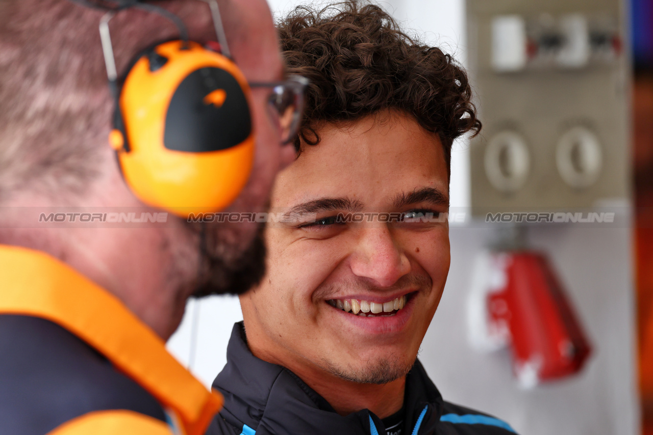 GP UNGHERIA, Lando Norris (GBR) McLaren.

23.07.2023. Formula 1 World Championship, Rd 12, Hungarian Grand Prix, Budapest, Hungary, Gara Day.

 - www.xpbimages.com, EMail: requests@xpbimages.com © Copyright: Coates / XPB Images