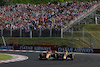 GP UNGHERIA, Sergio Perez (MEX) Red Bull Racing RB19 e Oscar Piastri (AUS) McLaren MCL60 battle for position.
23.07.2023. Formula 1 World Championship, Rd 12, Hungarian Grand Prix, Budapest, Hungary, Gara Day.
- www.xpbimages.com, EMail: requests@xpbimages.com © Copyright: Charniaux / XPB Images