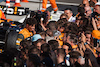 GP UNGHERIA, Lando Norris (GBR) McLaren celebrates his second position in parc ferme with the team.
23.07.2023. Formula 1 World Championship, Rd 12, Hungarian Grand Prix, Budapest, Hungary, Gara Day.
- www.xpbimages.com, EMail: requests@xpbimages.com © Copyright: Bearne / XPB Images