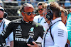 GP UNGHERIA, Lewis Hamilton (GBR) Mercedes AMG F1 with Peter Bonnington (GBR) Mercedes AMG F1 Gara Engineer on the grid.
23.07.2023. Formula 1 World Championship, Rd 12, Hungarian Grand Prix, Budapest, Hungary, Gara Day.
 - www.xpbimages.com, EMail: requests@xpbimages.com © Copyright: Coates / XPB Images