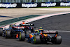 GP UNGHERIA, Max Verstappen (NLD) Red Bull Racing RB19 davanti a Lewis Hamilton (GBR) Mercedes AMG F1 W14 e Lando Norris (GBR) McLaren MCL60 at the partenza of the race.
23.07.2023. Formula 1 World Championship, Rd 12, Hungarian Grand Prix, Budapest, Hungary, Gara Day.
- www.xpbimages.com, EMail: requests@xpbimages.com © Copyright: Charniaux / XPB Images