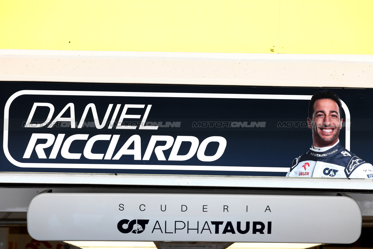 GP UNGHERIA, Pit garage board for Daniel Ricciardo (AUS) AlphaTauri.

20.07.2023. Formula 1 World Championship, Rd 12, Hungarian Grand Prix, Budapest, Hungary, Preparation Day.

 - www.xpbimages.com, EMail: requests@xpbimages.com © Copyright: Coates / XPB Images