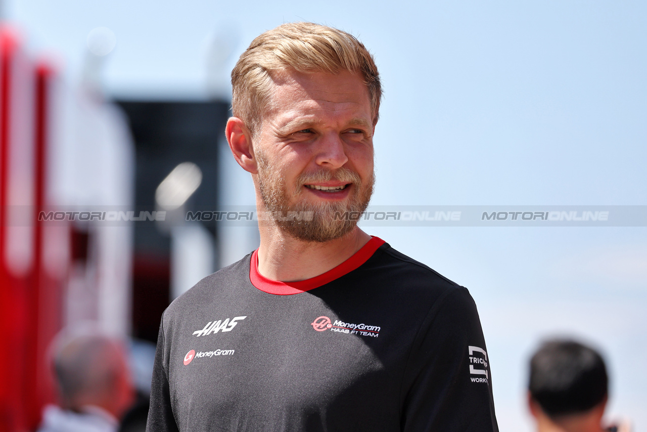GP UNGHERIA, Kevin Magnussen (DEN) Haas F1 Team.

20.07.2023. Formula 1 World Championship, Rd 12, Hungarian Grand Prix, Budapest, Hungary, Preparation Day.

- www.xpbimages.com, EMail: requests@xpbimages.com © Copyright: Moy / XPB Images
