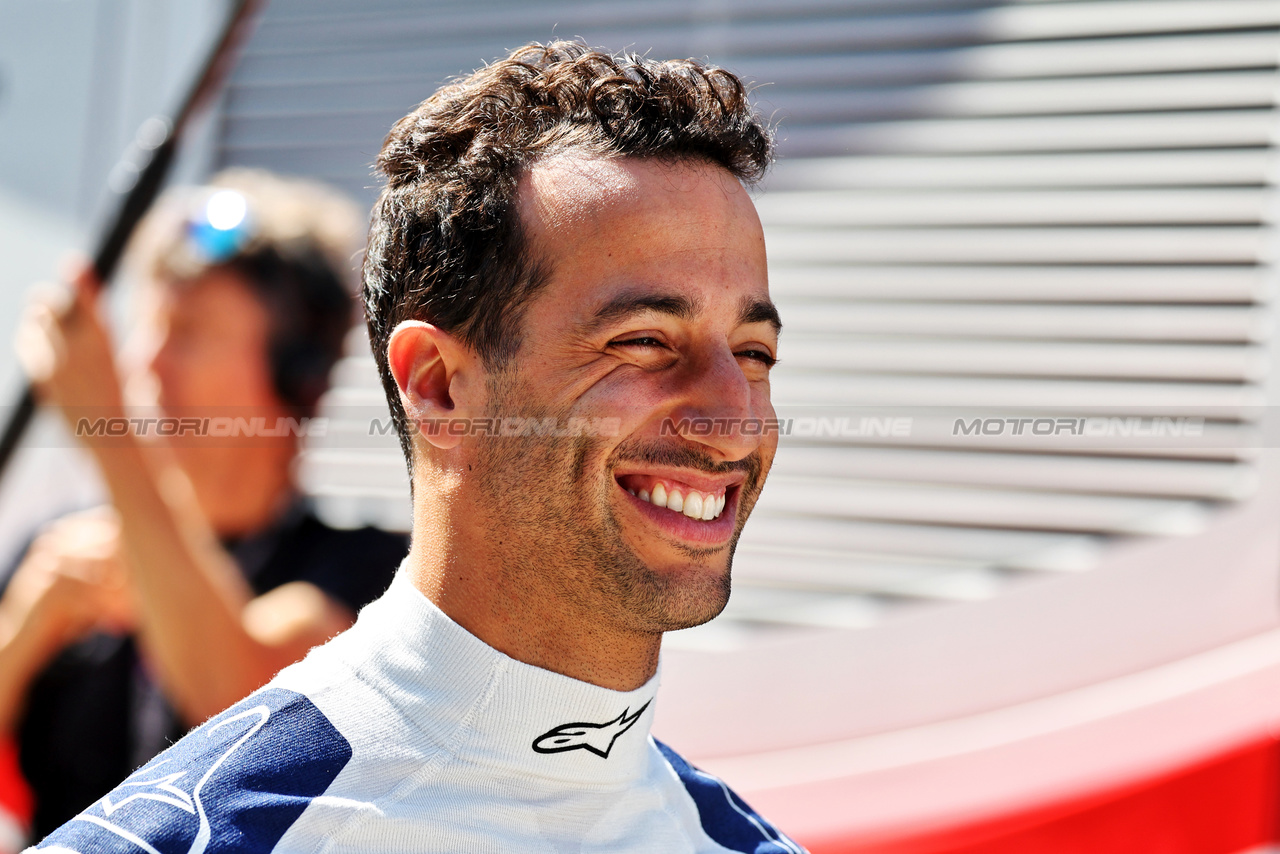 GP UNGHERIA, Daniel Ricciardo (AUS) AlphaTauri.

20.07.2023. Formula 1 World Championship, Rd 12, Hungarian Grand Prix, Budapest, Hungary, Preparation Day.

- www.xpbimages.com, EMail: requests@xpbimages.com © Copyright: Moy / XPB Images