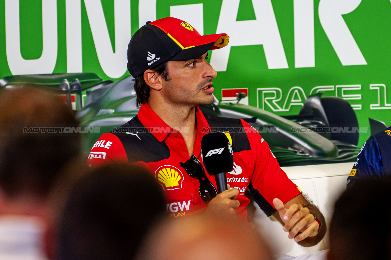 GP UNGHERIA, Carlos Sainz Jr (ESP) Ferrari in the FIA Press Conference.

20.07.2023. Formula 1 World Championship, Rd 12, Hungarian Grand Prix, Budapest, Hungary, Preparation Day.

- www.xpbimages.com, EMail: requests@xpbimages.com © Copyright: XPB Images