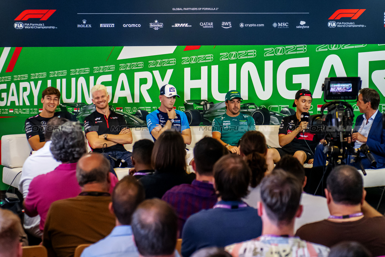 GP UNGHERIA, (L to R): George Russell (GBR) Mercedes AMG F1; Nico Hulkenberg (GER) Haas F1 Team; Logan Sargeant (USA) Williams Racing; Fernando Alonso (ESP) Aston Martin F1 Team; e Zhou Guanyu (CHN) Alfa Romeo F1 Team, in the FIA Press Conference.

20.07.2023. Formula 1 World Championship, Rd 12, Hungarian Grand Prix, Budapest, Hungary, Preparation Day.

- www.xpbimages.com, EMail: requests@xpbimages.com © Copyright: XPB Images