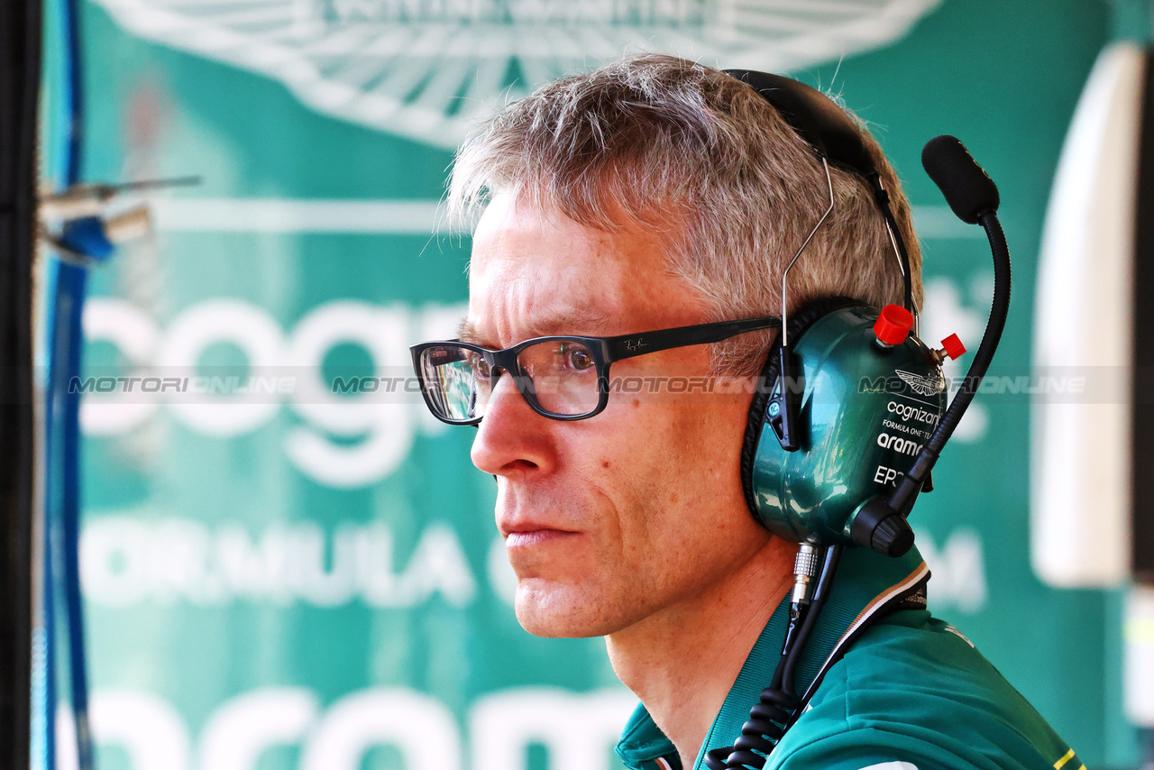 GP UNGHERIA, Mike Krack (LUX) Aston Martin F1 Team, Team Principal.

20.07.2023. Formula 1 World Championship, Rd 12, Hungarian Grand Prix, Budapest, Hungary, Preparation Day.

 - www.xpbimages.com, EMail: requests@xpbimages.com © Copyright: Coates / XPB Images