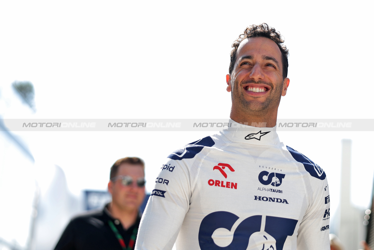 GP UNGHERIA, Daniel Ricciardo (AUS) AlphaTauri.

20.07.2023. Formula 1 World Championship, Rd 12, Hungarian Grand Prix, Budapest, Hungary, Preparation Day.

- www.xpbimages.com, EMail: requests@xpbimages.com © Copyright: Bearne / XPB Images