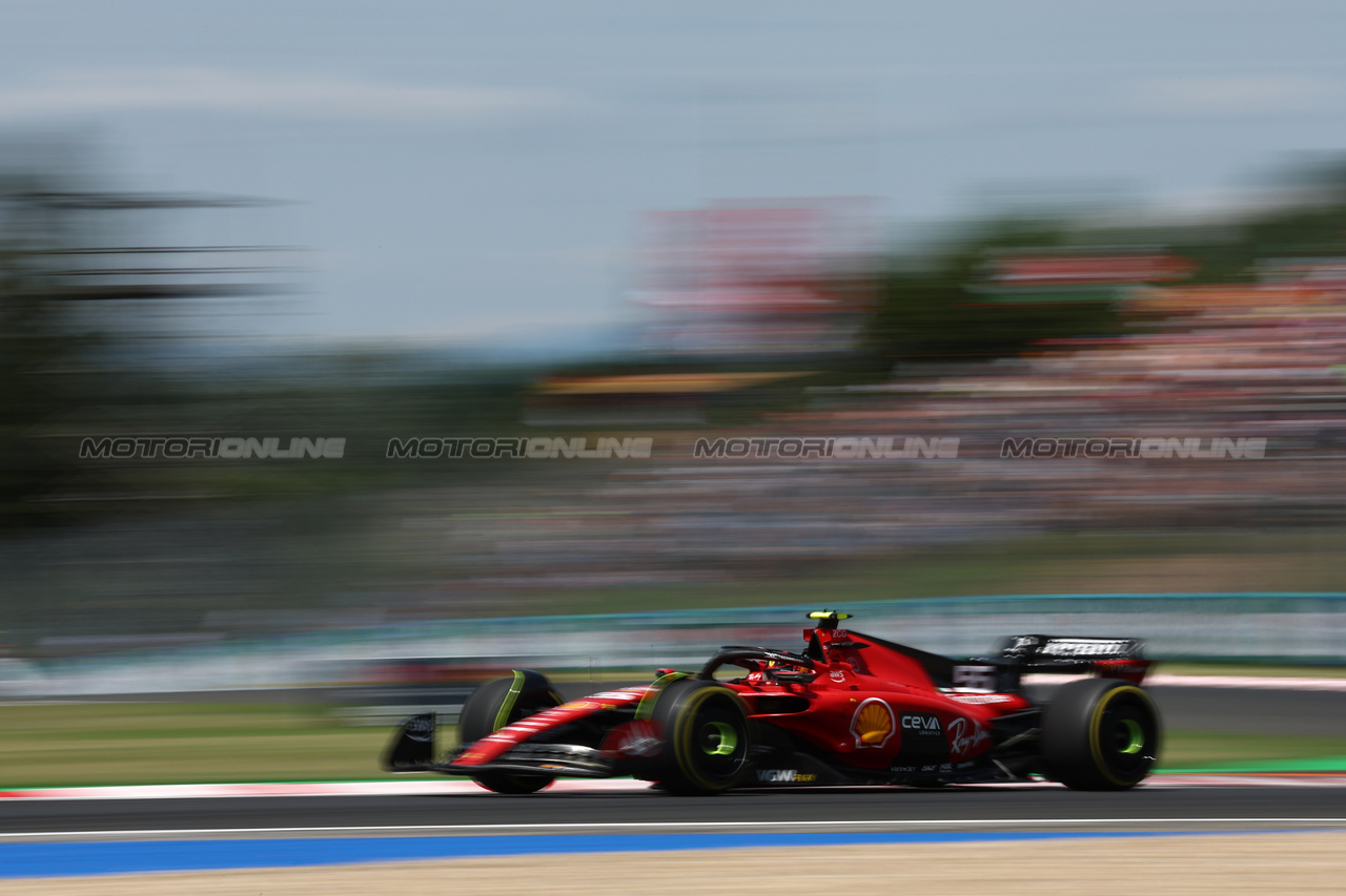 GP UNGHERIA, Carlos Sainz Jr (ESP) Ferrari SF-23.

22.07.2023. Formula 1 World Championship, Rd 12, Hungarian Grand Prix, Budapest, Hungary, Qualifiche Day.

- www.xpbimages.com, EMail: requests@xpbimages.com © Copyright: Moy / XPB Images