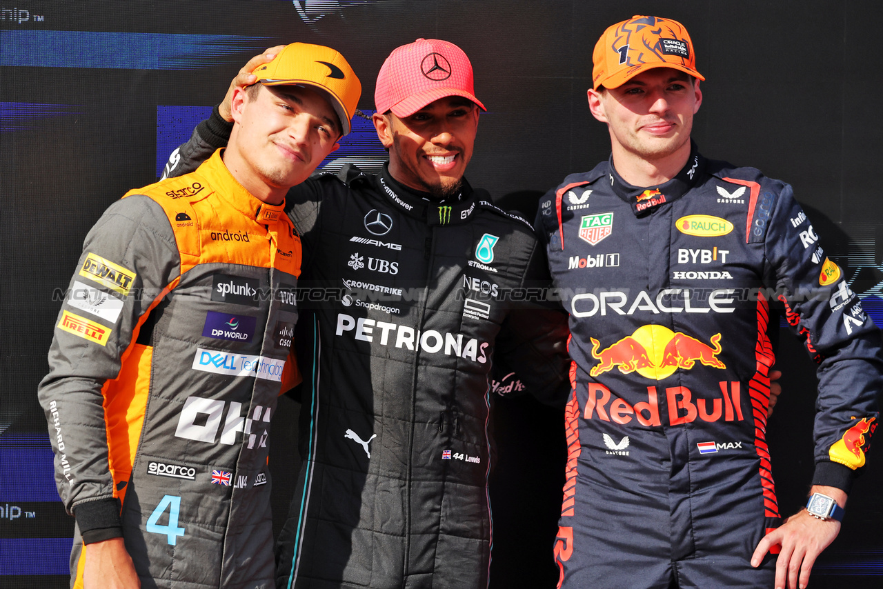GP UNGHERIA, Qualifiche top three in parc ferme (L to R): Lando Norris (GBR) McLaren, third; Lewis Hamilton (GBR) Mercedes AMG F1, pole position; Max Verstappen (NLD) Red Bull Racing, second.

22.07.2023. Formula 1 World Championship, Rd 12, Hungarian Grand Prix, Budapest, Hungary, Qualifiche Day.

- www.xpbimages.com, EMail: requests@xpbimages.com © Copyright: Bearne / XPB Images